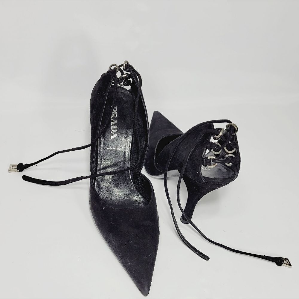 Prada - Picture 7 of 12